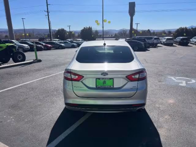 2016 Ford Fusion - 3FA6P0HD0GR118806 - Image #7