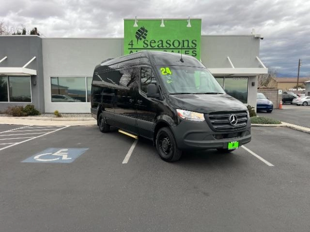 2024 Mercedes-Benz Sprinter 2500 170 High Roof Passenger Van RWD